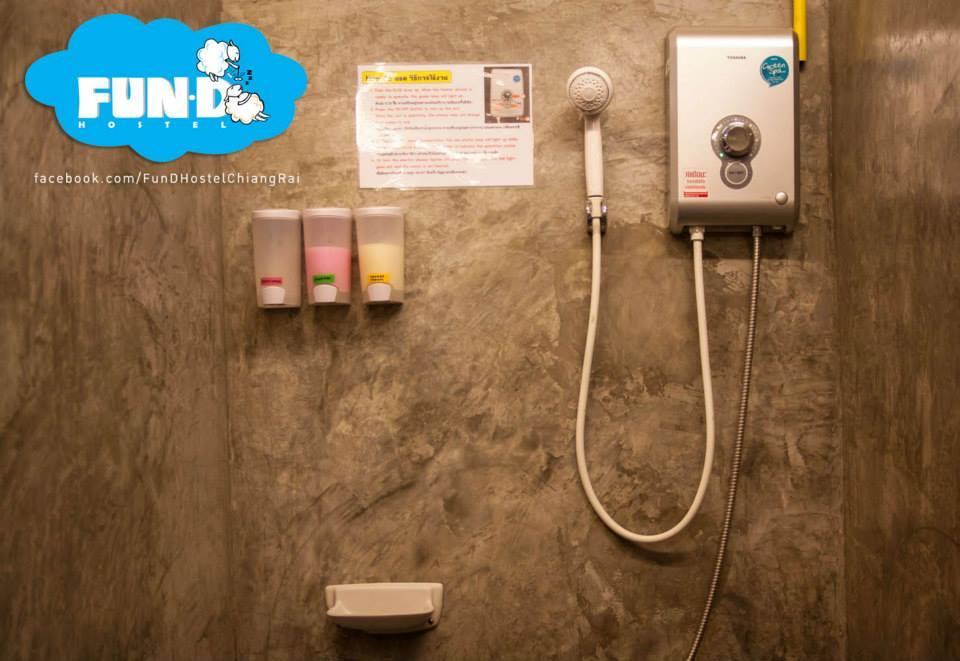 Fun-D Hostel צ'יאנג ריי מראה חיצוני תמונה